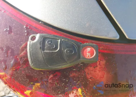 2004 Mercedes-Benz C 320 Sport из США, поврежденный, VIN WDBRN64J34A562066